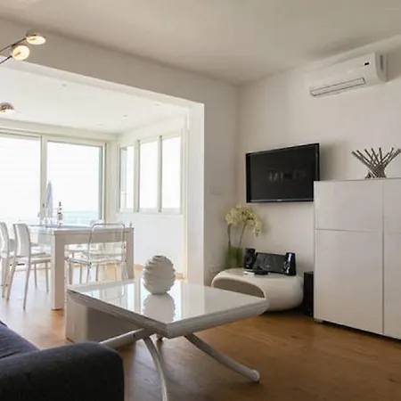 T3 Vue Mer Exceptionnelle Saint-Raphaël